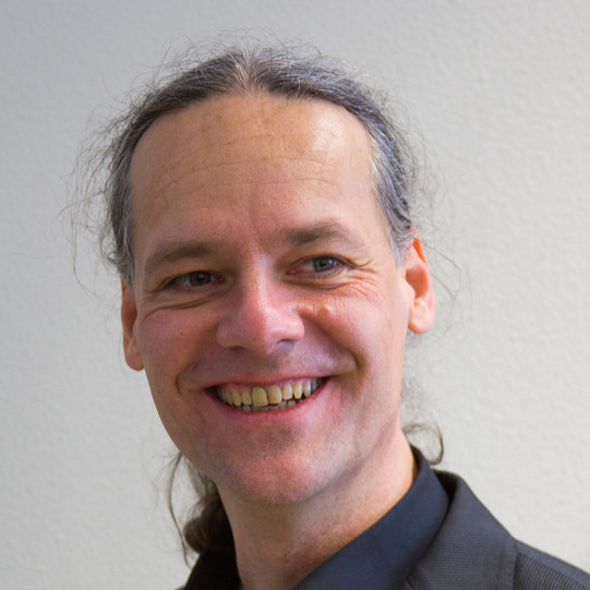 Foto PD Dr. Dr. Guido Strunk Foto PD Dr. Dr. Guido Strunk