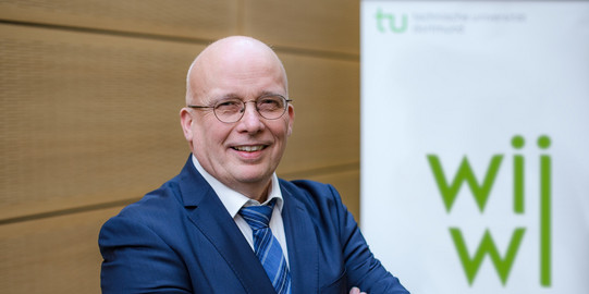 Foto Prof. Dr. Andreas Liening Foto Prof. Dr. Andreas Liening